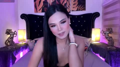 clainyy online show from March 5, 2025, 2:56 pm
