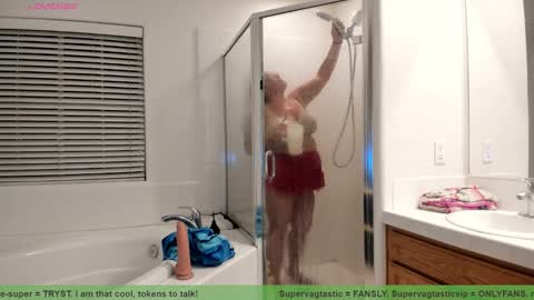 Snapshot of supervagtastic chatting on February 3, 2026, 3:26 am Supervagtastic online show from February 3, 2026, 3:26 am