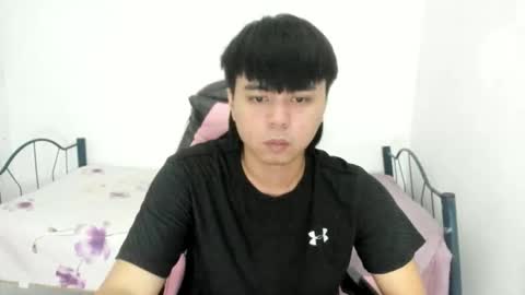 Snapshot of supr4m0 chatting on December 22, 2025, 8:22 am supr4m0 online show from December 22, 2025, 8:22 am