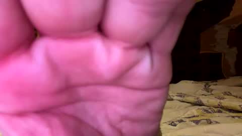 Snapshot of surf98765 chatting on February 26, 2026, 8:13 am surf98765 online show from February 26, 2026, 8:13 am