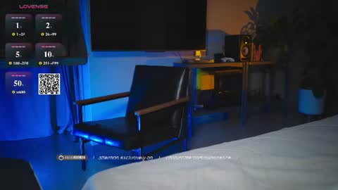 SOFIA  DAMIEN   PVT MODEL online show from July 24, 2026, 7:01 pm