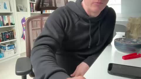 Snapshot of surfstar81 chatting on February 26, 2026, 10:14 am surfstar81 online show from February 26, 2026, 10:14 am