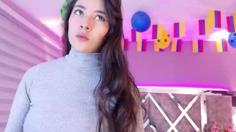 Susann online show from June 23, 2026, 12:47 pm