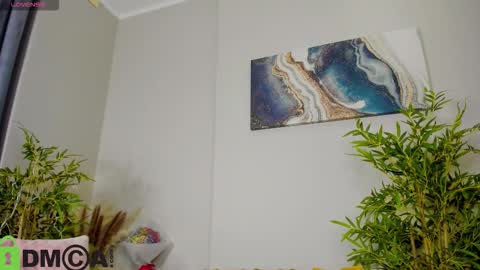 Annie online show from November 30, 2025, 1:09 am