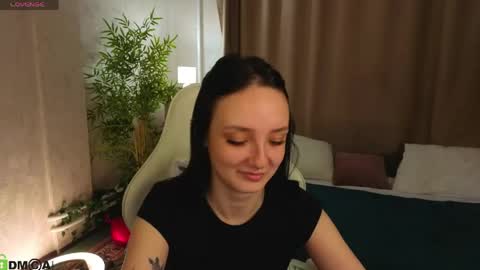 Annie online show from May 29, 2026, 1:47 am
