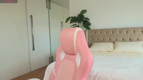 Susan online show from February 12, 2026, 11:27 am