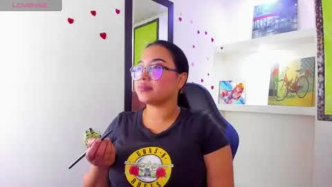 Snapshot of susan_moore29 chatting on August 4, 2026, 9:28 pm susan online show from August 4, 2026, 9:28 pm