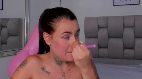 Snapshot of susan_sweet7 chatting on October 15, 2025, 7:47 pm Susan online show from October 15, 2025, 7:47 pm