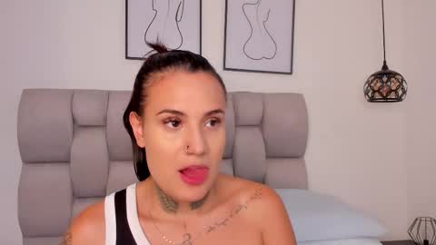 Snapshot of susan_sweet7 chatting on October 18, 2025, 7:58 pm Susan online show from October 18, 2025, 7:58 pm