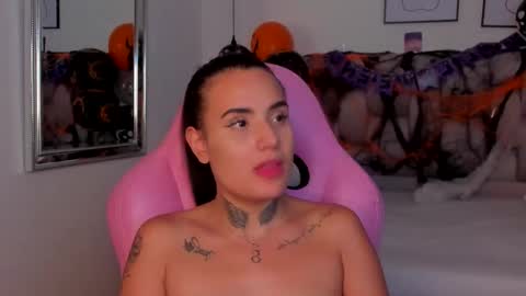 Snapshot of susan_sweet7 chatting on October 30, 2025, 9:48 pm Susan online show from October 30, 2025, 9:48 pm