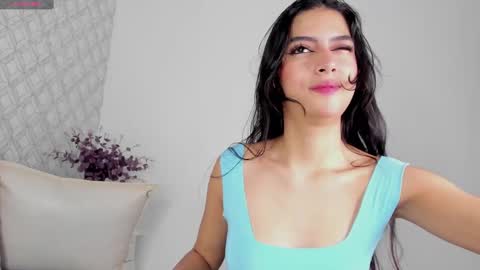  SUSANA  online show from February 9, 2025, 1:14 pm