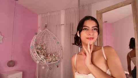 Snapshot of susana__sanchez chatting on October 30, 2025, 11:55 am SUSANA online show from October 30, 2025, 11:55 am