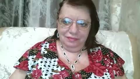 SusanaAhSun online show from November 7, 2025, 12:05 pm