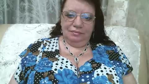 SusanaAhSun online show from May 18, 2026, 11:05 am