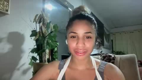 Snapshot of susandolls_ chatting on June 2, 2026, 4:47 am susan online show from June 2, 2026, 4:47 am