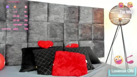 Susan online show from February 18, 2025, 8:36 pm