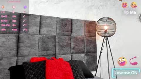 Susan online show from February 25, 2025, 8:51 pm