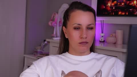 SusanJewel online show from November 14, 2025, 7:40 am