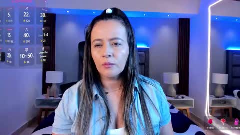 Snapshot of susann_ross chatting on October 14, 2025, 10:49 am Susan  Everyday From 0530 to 1430 Col Time online show from October 14, 2025, 10:49 am