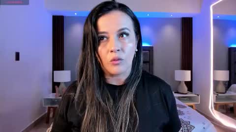 Susan  Everyday From 0530 to 1430 Col Time online show from November 17, 2025, 11:38 am