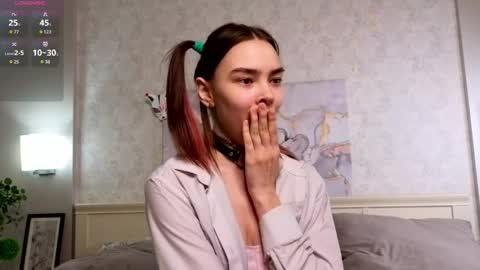 susannahtrojahn online show from April 24, 2026, 3:03 pm