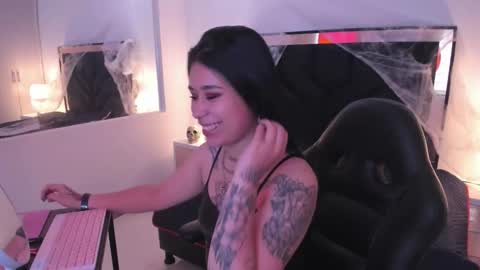 Snapshot of susanvilla chatting on October 24, 2025, 2:57 pm susanvilla online show from October 24, 2025, 2:57 pm