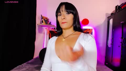 Susanyrosa online show from October 22, 2025, 11:26 pm