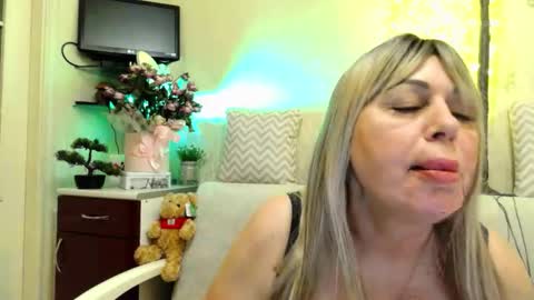 SusiexNoreen online show from June 5, 2026, 11:10 pm