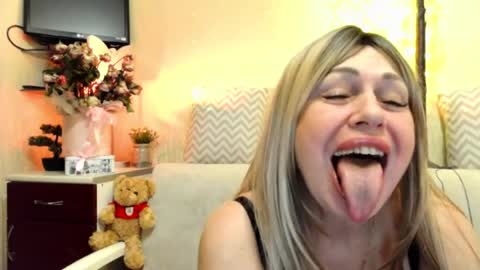 SusiexNoreen online show from July 6, 2026, 12:40 am