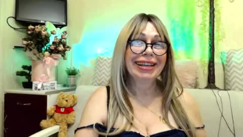 SusiexNoreen online show from July 9, 2026, 1:09 am