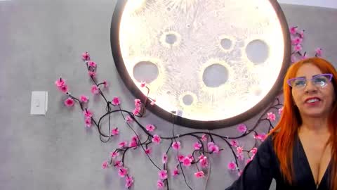 sussanmilf  online show from September 22, 2025, 11:23 am