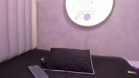 sussanmilf  online show from March 12, 2026, 10:54 am
