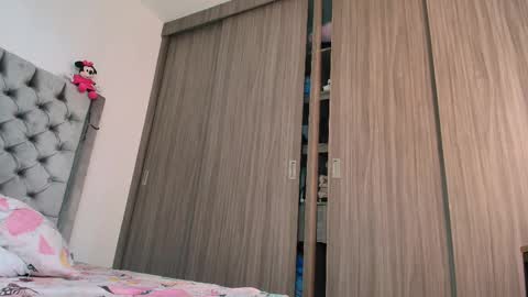 Snapshot of sussidream chatting on October 29, 2025, 8:10 pm Andrea online show from October 29, 2025, 8:10 pm