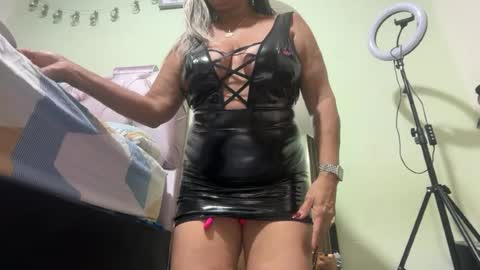 Snapshot of sussy_perez_ chatting on June 30, 2026, 7:20 am Sussy online show from June 30, 2026, 7:20 am