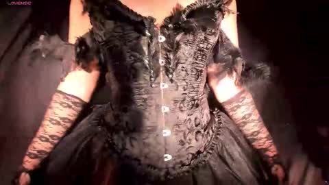 Snapshot of sussybell_ chatting on October 22, 2025, 10:09 pm Sussy Bell online show from October 22, 2025, 10:09 pm