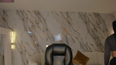 Sussy Bell online show from March 23, 2026, 4:49 am