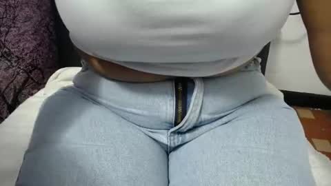 Snapshot of susy_perverttt chatting on June 25, 2026, 5:28 pm susy_perverttt online show from June 25, 2026, 5:28 pm