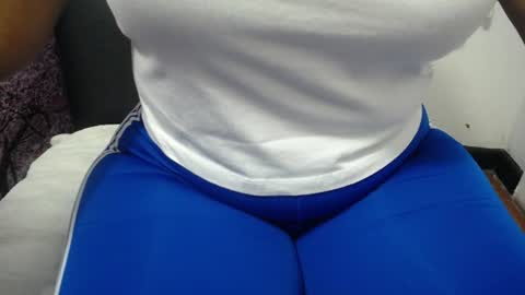 Snapshot of susy_perverttt chatting on July 30, 2026, 2:05 pm susy_perverttt online show from July 30, 2026, 2:05 pm