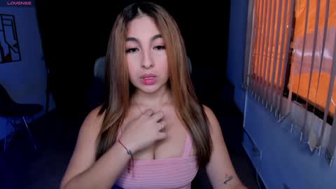 Susy online show from December 12, 2024, 7:59 pm
