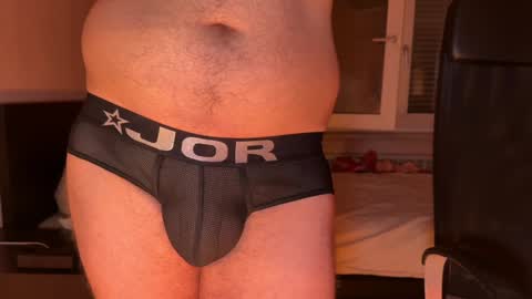 sutlac90 online show from December 26, 2024, 7:27 pm