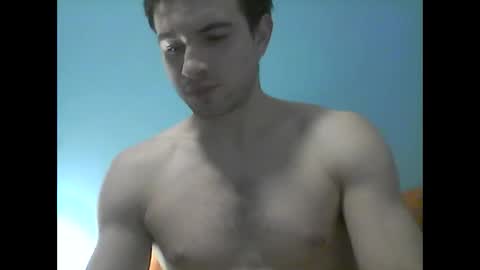 Snapshot of sutromaxx chatting on October 17, 2025, 4:48 am Maximus online show from October 17, 2025, 4:48 am