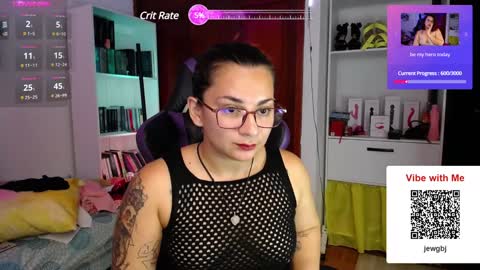 Susan   .. oo .. Independent Model online show from December 20, 2024, 12:19 am