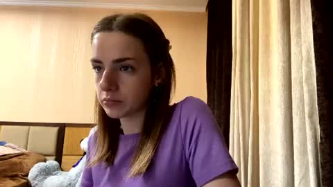 Snapshot of suzannetigerino chatting on July 16, 2026, 7:03 am Emila online show from July 16, 2026, 7:03 am