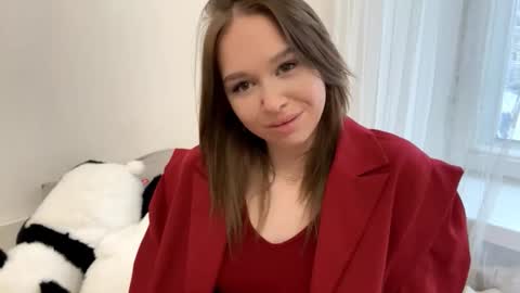 Mila online show from February 13, 2026, 12:45 pm