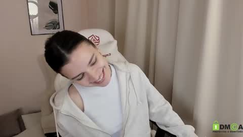 Suzy  next stream  Thursday Friday Saturday online show from January 17, 2025, 1:47 am