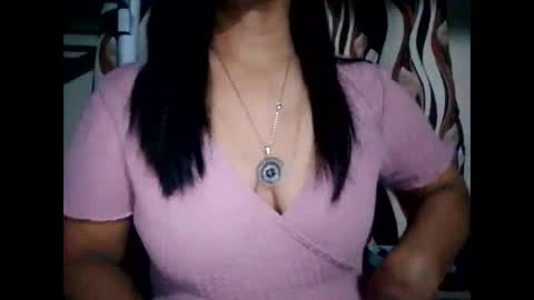 suzzie_hot online show from December 18, 2024, 8:36 pm