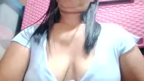 Snapshot of suzzie_hot chatting on November 13, 2025, 11:20 am suzzie_hot online show from November 13, 2025, 11:20 am