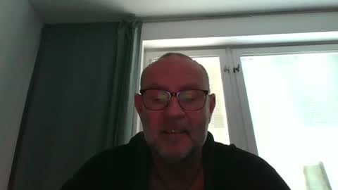 svenskdaddy online show from February 7, 2025, 8:44 am