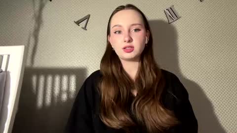 Bella online show from August 1, 2026, 6:12 am