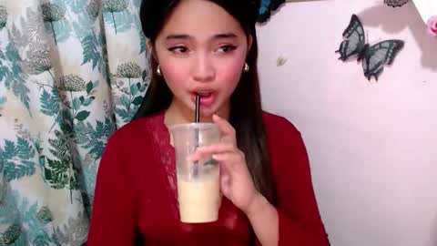 Jasmine online show from May 4, 2026, 8:54 am